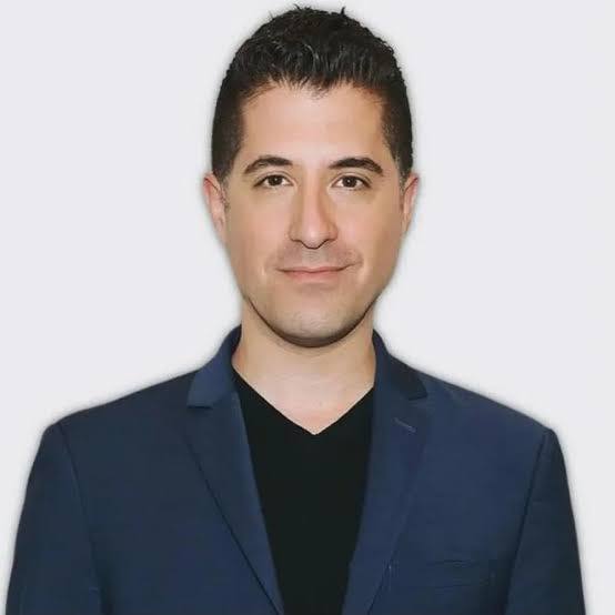 Portrait of Will Nunziata